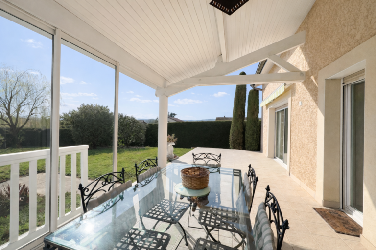 Photo du bien immobilier ancien MAISON FAMILIALE 180m2 hab sur GREZIEU LA VARENNE limite CRAPONNE